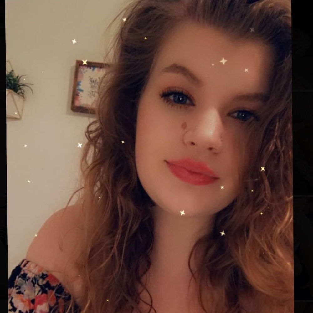 Meet your Posher, Karlee